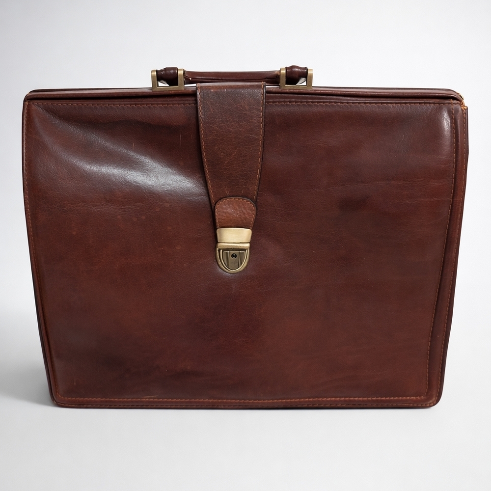Elegant Brown Leather Briefcase